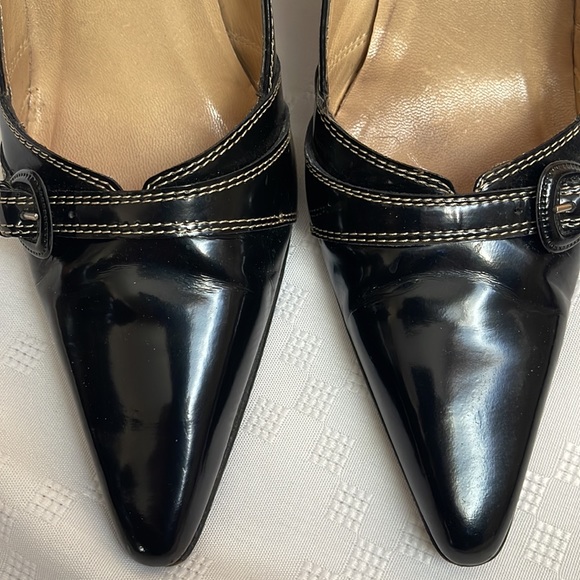 Isaac Mizrahi payent leather heeled shoes size 10B - Picture 3 of 6